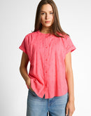 Blusa de manga corta de mujer con cuello redondo, cierre con botones y microestampado