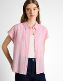Camisa de mujer de manga japonesa corta con cuello solapa y diseño de rayas