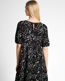 Vestido corto de manga corta de mujer con cuello redondo y estampado de flores