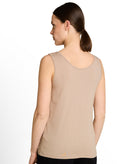 Camiseta de tirantes de mujer con cuello redondo y diseño liso