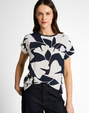 Camiseta de manga corta de mujer con cuello redondo y estampado de flores