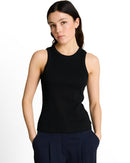 Camiseta de tirantes de mujer con cuello redondo y diseño liso