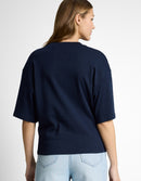 Camiseta de manga corta de mujer con cuello redondo , frunce lateral y diseño liso