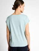 Camiseta de manga corta de mujer con cuello redondo y diseño liso con frunce en lateral inferior