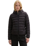 Plumífero de mujer corto con capucha negro