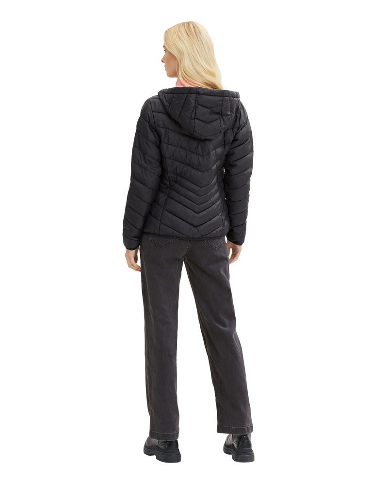 Women's down jacket with hood and front pockets