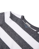 Camiseta de niño de manga corta con estampado a rayas