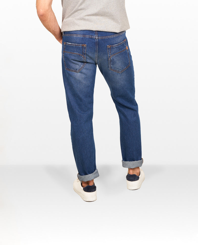 Regular men's jeans in blue